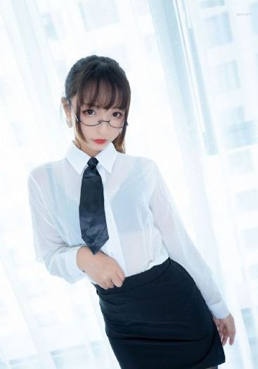 后宫露营樱花