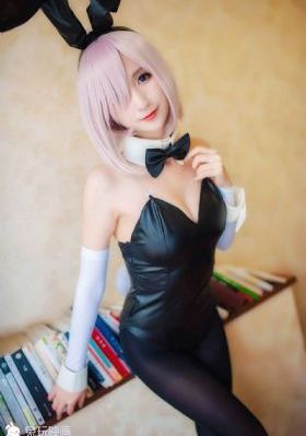 我是娇小魅魔的仆人
